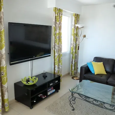 Superb Penthouse In Centre Of Stunning Views Air-conditioning Internet Near The Palais 532
