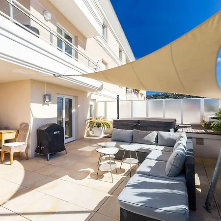 Apartment Superb Penthouse In Centre Of Stunning Views Air-conditioning Internet Near The Palais 532 Cannes