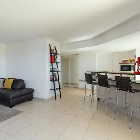 Superb Penthouse In Centre Of Stunning Views Air-conditioning Internet Near The Palais 532 Apartamento